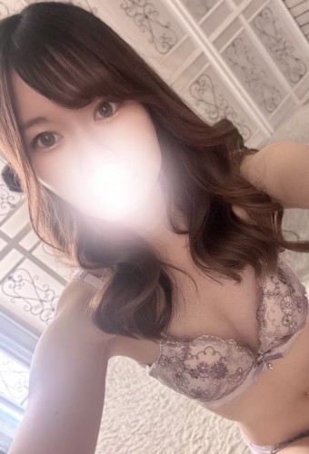 真田まお